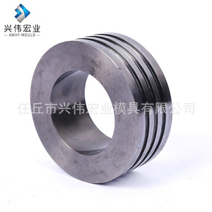 Buses, rouleaux et autres accessoires en carbure de tungstène pour laminoirs - Product Image 3