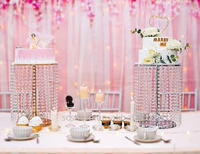 Support à gâteau de mariage moderne pour table de desserts avec pendentifs en cristal argenté, construction métallique, plateau de présentation de cupcakes de haute qualité