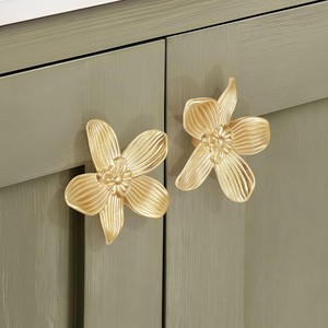 <b>Gold</b> Petal Shape Zinc Alloy Cabinet Handle <b>Drawer</b> <b>Pull</b> Chinese Style Durable Hardware Accessory - Product Image 1