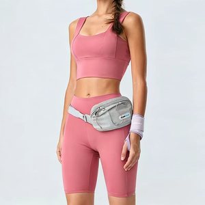 Ensemble de yoga effet seconde peau 2 pièces pour femme : Soutien-gorge de sport à col carré et short cycliste dos croisé pour la gym et le fitness - Product Image 2