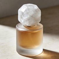 Botol Parfum Kaca Silinder 50ml dengan Permukaan Frost dan Pilihan Ukiran, Tutup Batu Putih Kustom, Botol Kosong Mewah
