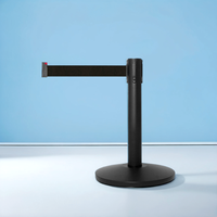 Barrière de sécurité à ceinture rétractable en métal Mini poteau de contrôle des foules avec support de poteau pour la gestion des files d'attente bancaires