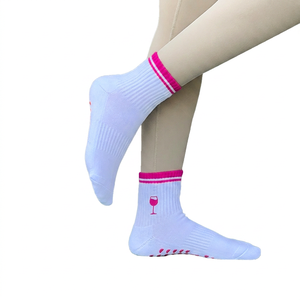 White Ankle <b>Socks</b> With Red Trim Breathable Knitted <b>Running</b> <b>Socks</b> For Adults Summer Wear - Product Image 3