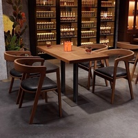 Ensemble de mobilier commercial pour restaurant, style rétro d'Asie du Sud-Est, table bistro en bois massif et banquette, pour café, hôtel, bar