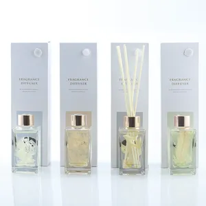 Hete Verkoop Oem Luxe Huisgeur Decor Riet Diffuser Glazen Fles Natuurlijke Inweek Bloem Diffuser Rietolie Basis Bijvullen 100Ml