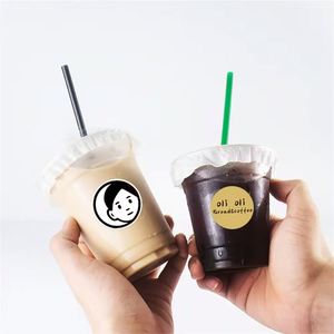 แก้วชาไข่มุก PET แบบใช้แล้วทิ้ง ขนาด 400 มล. 14 ออนซ์ ผนังชั้นเดียว เป็นมิตรกับสิ่งแวดล้อม ฝาพลาสติกใส พิมพ์โลโก้ได้ตามต้องการ คุณภาพดี สำหรับชานม - Product Image 1