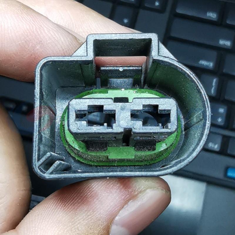Car Connector for BMW 7574377-02 09409201 2 Pins CT2-0465M