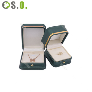 Boîtes d'emballage de bijoux en cuir PU de qualité supérieure personnalisées en gros vertes pour collier bracelet bague boucles d'oreilles boîtes de bijoux - Product Image 2