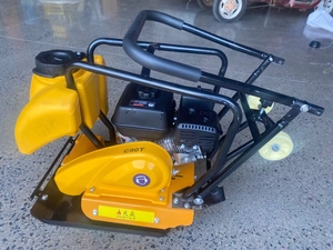 2025 новый бензиновый Вибрационный небольшой бензиновый пластинчатый уплотнитель по низкой цене - Product Image 3