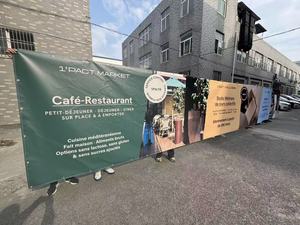 Pancarta de Vinilo Personalizada Única, Encantadora y Maravillosa, Pancarta Resistente a los Rayos UV e Impermeable para Interiores y Exteriores, para Promociones de Actividades - Product Image 3