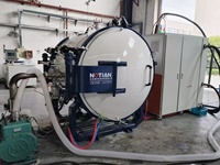 Four de frittage à induction à haute température 2500°C pour le traitement thermique par frittage sous vide de poudre de carbure de tungstène, à économie d'énergie