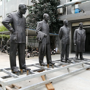 Estatuas de figuras de bronce fundido a medida, esculturas hechas a mano para decoración del hogar, origen Guangdong - Product Image 1