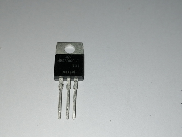 (Hot Sale) Brand New Original Integrated Circuits MBR60100CT TO-220 100V 60A Schottky Diode in Stock