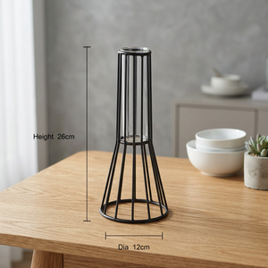 Vase de table moderne en métal industriel Gallery Edit avec tube en verre, hauteur 26 cm, noir, porte-fleurs décoratif - Product Image 5