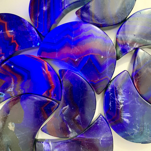 Cristal de Rubí Lunar Natural al por Mayor, Reiki Curativo, Pulido, de Buena Calidad, Color Azul Fengshui, para el Hogar y Colección - Product Image 1