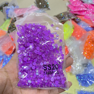 Piedras <span class=keywords><strong>de</strong></span> Cristal Redondas Planas WHATSTONE SS6 SS8 SS10 SS12 SS16 SS20 SS30 con Efecto UV en la Oscuridad, Color Neón AB, para Decoración <span class=keywords><strong>de</strong></span> Uñas - Product Image 4