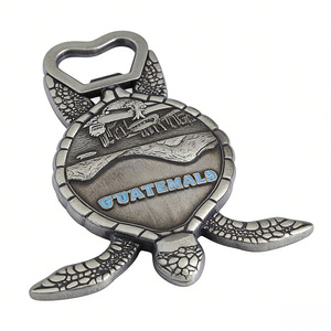 Recuerdo de Viaje Personalizado de Metal, Recuerdo del Lago Atitlán, Abridor de Botellas 2 en 1 con Forma de Tortuga de Guatemala, Imán para Refrigerador - Product Image 3