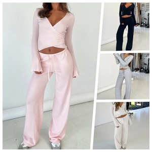 Ensemble 2 pièces hiver pour <span class=keywords><strong>femme</strong></span> : haut court tricoté à manches longues et pantalon évasé moulant – Tenue décontractée, sportive, loungewear, yoga, usage quotidien - Product Image 2