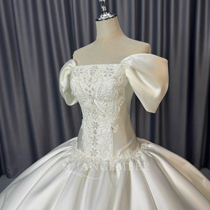 Lscm116 Romantic Ivory Off Shoulder Square Neck Puff Sleeve Lace Applique Corset Plain Satin Ball Gown <b>Wedding</b> Dress Jancember - Product Image 2