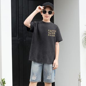 T-shirt chrétien FOXA Faith Over Fear en coton délavé à l'acide, manches courtes, pour homme, avec motif graphique et verset biblique religieux - Product Image 4