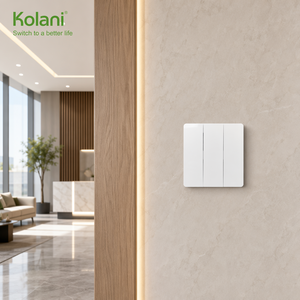 Interrupteur mural Kolani UK Standard 3G2W 90x86mm blanc mat 3 gangs 2 voies, 10AX 250V, triple bouton - Product Image 5