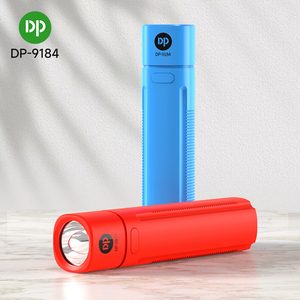 Chất lượng cao giá thấp bán buôn Mini EDC Pocket sạc LED đèn pin nhỏ <span class=keywords><strong>Torch</strong></span> xách tay pin lithium - Product Image 2