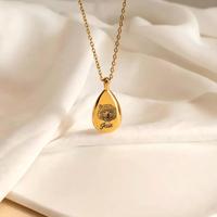 Collier de crémation en acier inoxydable le plus vendu, pendentif commémoratif gravé au laser avec portrait et nom, cadeau