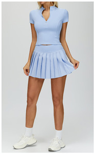 Completo Sportivo da Donna Personalizzabile Due Pezzi: Top con Mezza Zip e Gonna Plissettata - Abbigliamento per Yoga/Tennis/Palestra con Logo Personalizzabile - Product Image 5