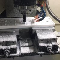 Komponen aluminium baja tahan karat kuningan presisi suku cadang mesin bubut CNC plastik
