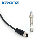 Capteur de proximité inductif cylindrique Kronz M8 2 mm blindé/encastré, sortie PNP NO, 10-30 VDC, connecteur M12, IP67, longueur 70 mm