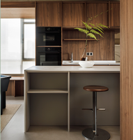 Moderner Hutch-Schrank für Küche & Wohnzimmer 	 Maßgefertigte Möbel mit Glastüren zur Aufbewahrung