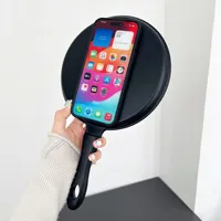 Coque de téléphone amusante et créative en forme de poêle pour iPhone 17 Pro Max, 17 Pro, 17 Air ; Coque de téléphone ludique simulée pour iPhone 16 Pro Max, 16 Pro