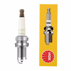 Orijinal NGK Araba Bujileri |   Bakır Çekirdekli Isı Dağıtımlı Turbo Motor Uyumlu Fişler 6711 - Product Image 3