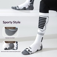 Chaussettes de compression en coton tricotées antidérapantes pour hommes, idéales pour l'entraînement, le football, le ski et le ski de fond (ODM)