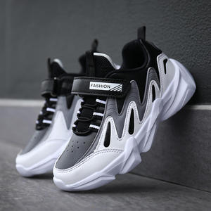 Children's Lightweight Sports Shoes Boys Outdoor Soft Comfortable Breathable Sport Running Shoes Kid' Causal Walking Style Shoes - Product Image 2