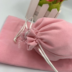 ออกแบบโลโก้ตามสั่ง ถุงผ้าซาตินสำหรับใส่ผม ซับในกำมะหยี่  กระเป๋าใส่เครื่องประดับและเครื่องสำอาง  กระเป๋าแบบมีเชือกผูก - Product Image 4