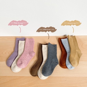 Calcetines de lana de doble aguja al por mayor para niños, calcetines de cachemira acanalados de color puro INS para niños y niñas - Product Image 3