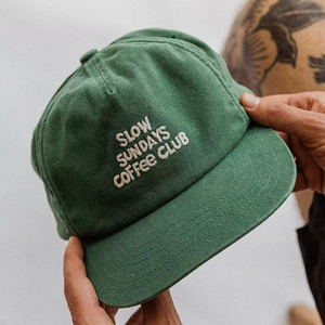 Gorra de béisbol unisex de 5 paneles, estilo hip <span class=keywords><strong>hop</strong></span>, deportiva y formal, con corona baja, lavado enzimático, visera ligeramente curvada y sin estructura. - Product Image 2
