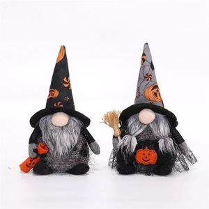 Ensemble de 2 gnomes en peluche lumineux pour Halloween, taille pint, noirs et blancs, elfes sorciers pour une décoration de table effrayante - Product Image 6