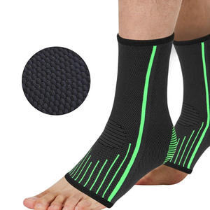 Tobillera Deportiva Ajustable de Nylon para Estabilizar, Comprimir y Calentar, Protección Transpirable para Esguinces y Hinchazones - Product Image 1