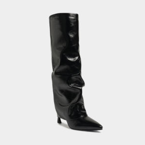 بوت شتوي طويل حتى الركبة على الطراز الغربي، بتصميم عصري مكشكش من الجلد اللامع بكعب عالٍ رفيع ومقدمة مدببة، مع سحاب للإغلاق ويزيد من الطول - Product Image 1