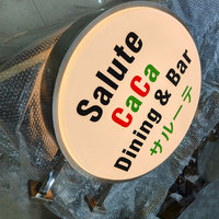 Enseigne lumineuse personnalisée en acrylique thermoformé, étanche pour extérieur, avec lettres LED en relief pour devanture de magasin