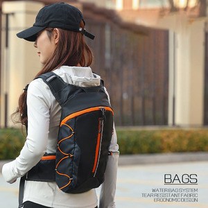 Mochila de Trail Running Unisex Ultraligera e Impermeable con Forro de Poliéster Personalizada para Ciclismo - Product Image 2