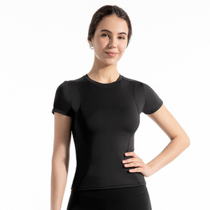 เสื้อโยคะทรงปกติสำหรับผู้หญิง ยืดหยุ่นสูง แห้งเร็ว ระบายอากาศได้ดี เสื้อออกกำลังกายไซส์ใหญ่ ไร้ตะเข็บ แขนสั้น สำหรับพิลาทิส - Product Image 2