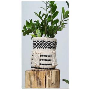 Couvre-pot de table élégant et moderne de style oriental à motif abstrait carré créatif pour salon - Product Image 1