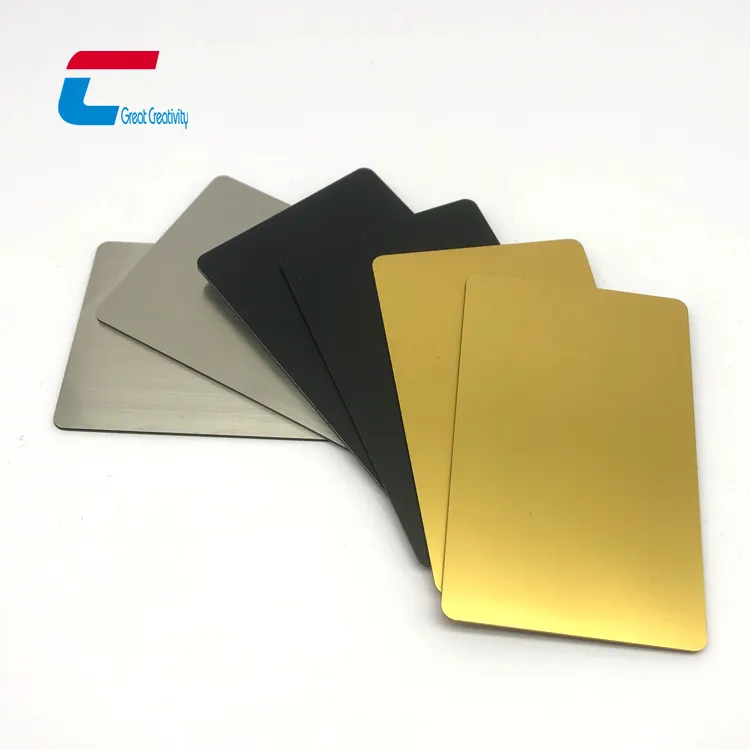 Carta NFC RFID in metallo nero oro in acciaio inossidabile NTAG216 carta Nfc in metallo