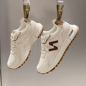 2024 nuovo paio di <span class=keywords><strong>scarpe</strong></span> versatili <span class=keywords><strong>sneakers</strong></span> casual da <span class=keywords><strong>donna</strong></span> <span class=keywords><strong>Sneakers</strong></span> alla moda da <span class=keywords><strong>donna</strong></span> Designer Casual - Product Image 4