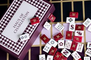 ชุดไพ่นกกระจอกอะคริลิคแบบอเมริกันสั่งทำพิเศษ แบรนด์ส่วนตัว 160 แผ่น 1-4 ชั้น กล่องของขวัญงานศิลปะส่วนบุคคล OEM - Product Image 6