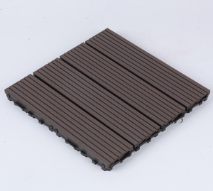 Esterno a piedi nudi amichevole antiscivolo Anti-insetto ad incastro Base di plastica impermeabile WPC coperta piastrelle per Patio terrazza mare - Product Image 5