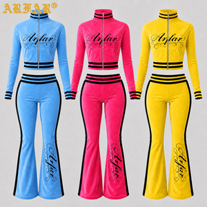 Produttori di Tute in <span class=keywords><strong>Velluto</strong></span>, Set Personalizzati all'Ingrosso per Donne, Giacca con Collo a Cono e Zip Colorata, <span class=keywords><strong>Pantaloni</strong></span> a Zampa, Set Coordinato in 2 Pezzi - Product Image 1